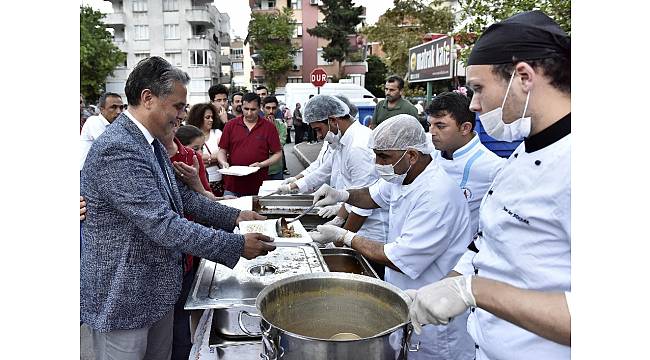 Muratpaşa&#39;da 4 mahalle iftarda buluştu