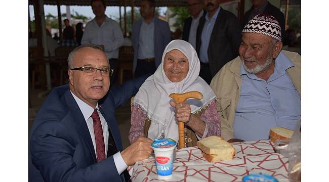 Taytan&#39;da iftar bereketi