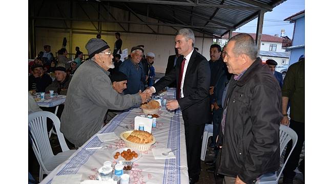 Vali Baruş, Kıbrıscık halkıyla iftarda buluştu