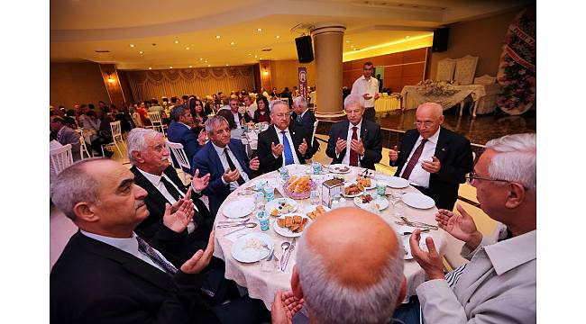 Yenimahalle&#39;de Afyonkarahisarlılar iftarı