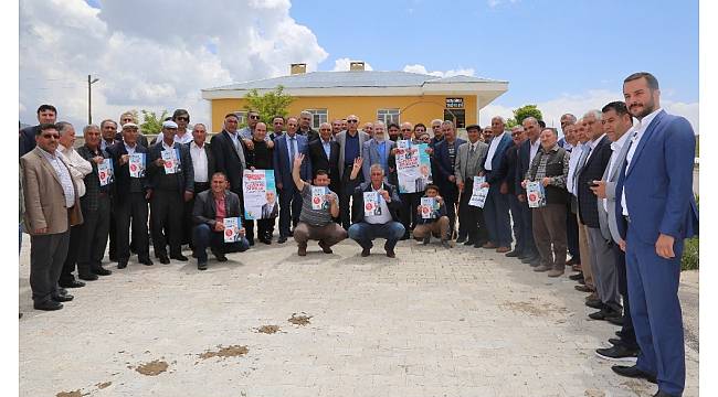 AK Parti Adayı Kartal&#39;a kurbanlı karşılama