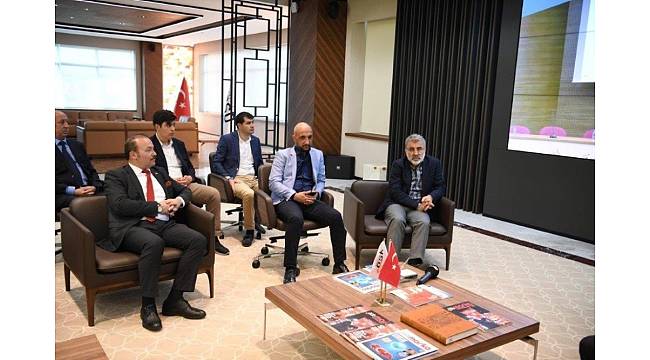 AK Parti Grup Başkan Vekili Elitaş ve Milletvekili Yıldız Kayseri OSB&#39;yi ziyaret etti