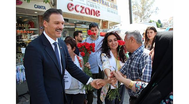 Alpay Özalan, &quot;Bana İzmirliler sahip çıkmayacak da kim sahip çıkacak&quot;