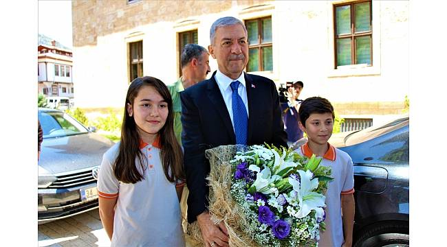 Bakan Demircan, &#39;Okul Yemeği Programı&#39; ile ilgili konuştu