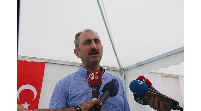 Bakan Gül&#39;den usulsüz iade talebi iddialarına sert yanıt