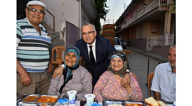 Başkan Kayda vatandaşlarla iftar sofrasında buluştu