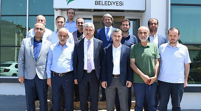  Başkan Polat’tan Yeşilyurt Belediyesine ziyaret