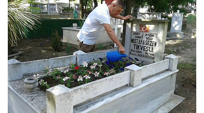 Bayramda mezarlıklara ücretsiz servis