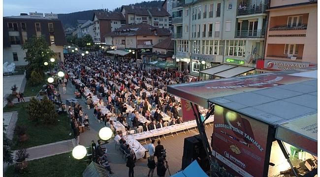 Bereket konvoyu Karadağ Rojayev&#39;de