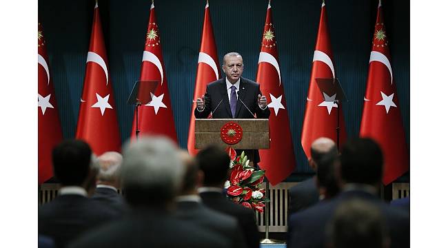 Cumhurbaşkanı Erdoğan kayyum belediye başkanları ile bir araya geldi