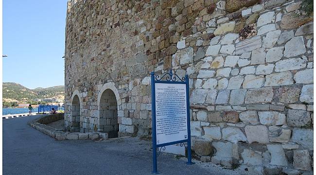 Foça yürüyüş yolları işaretlendi