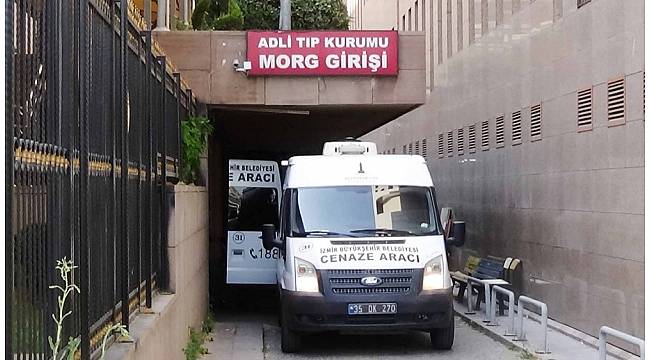 İzmir&#39;de karaya vuran cesedin DNA&#39;sına bakılacak