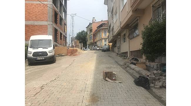 Kemerburgaz&#39;da kör noktada kalan çocuğunu aracıyla altına alan anne o anları anlattı