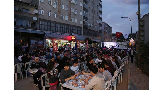 Maltepe&#39;nin mahallelerinde Ramazan keyfi