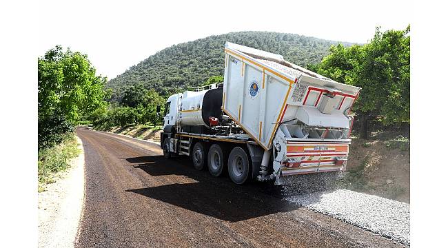 Mersin&#39;de asfalt çalışmaları