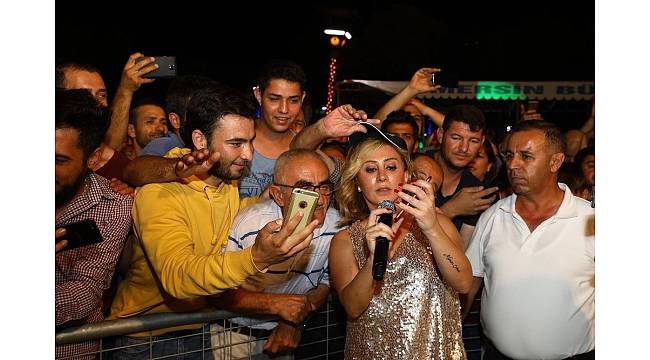 Mersin&#39;de Ramazan konserleri, ünlü sanatçı Yudum ile devam etti