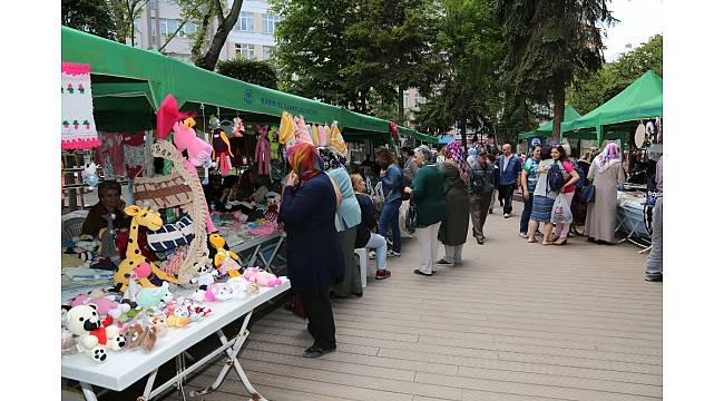 Odunpazarı&#39;ndan Hamamyolu Caddesi&#39;nde El Sanatları Şenliği