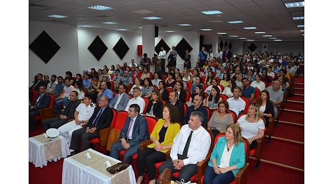 Sinop&#39;ta teknoloji bağımlılığı konferansı