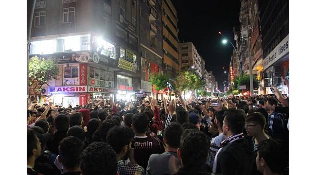 Taraftarlar, Elazığspor için yürüdü