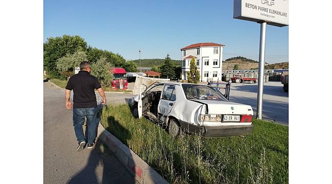 Tavşanlı&#39;da trafik kazası: 3 yaralı