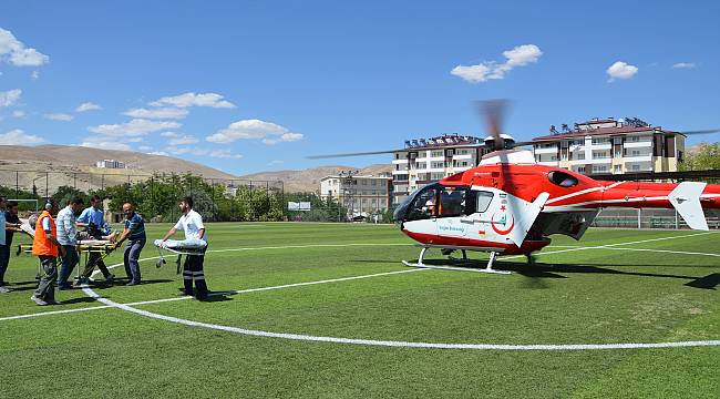 Ambulans helikopter yine kalp krizi vakası için havalandı