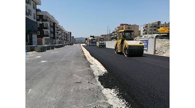 Büyükşehir Söke&#39;de üst yapı çalışmalarını sürdürüyor