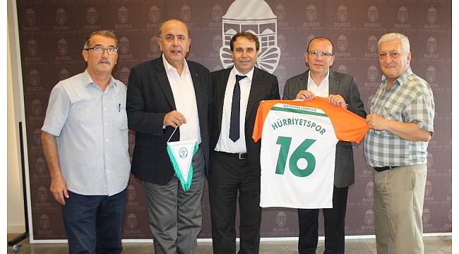 Hürriyetspor yönetiminden Ticaret Borsa&#39;sına ziyaret