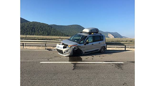 Osmaneli&#39;deki trafik kazası ucuz atlatıldı