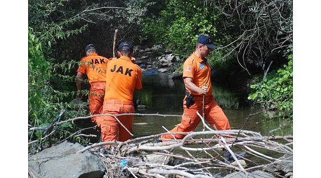 Tokat&#39;ta kayıp çocuklardan Bayram&#39;a ait iz bulan JAK ekibi Evrim&#39;i arıyor