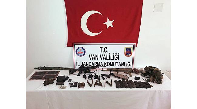 Van&#39;da terör operasyonu: 1 terörist sağ olarak yakalandı