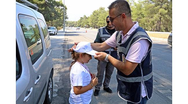 Antalya&#39;da &#39;Kırmızı Düdük&#39; projesi başladı