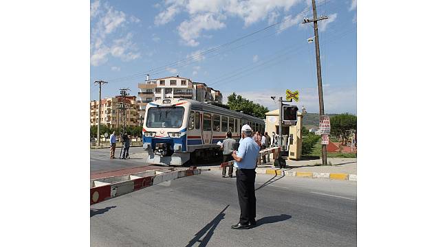 Milletvekili Savaş&#39;tan Söke&#39;ye bayram hediyesi olarak &#39;Ek vagon&#39; müjdesi