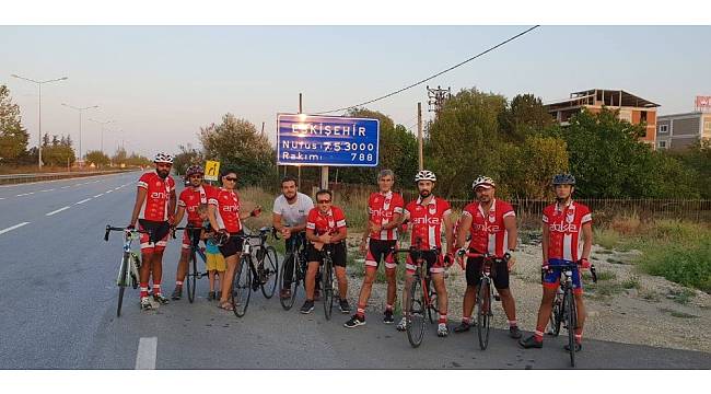 Avcılarlı Bisikletçiler; Ata&#39;ya Saygı Turu&#39;nda