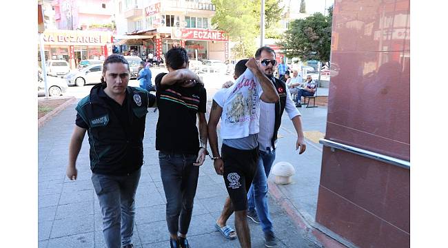 Kahramanmaraş&#39;ta uyuşturucu operasyonu: 4 gözaltı