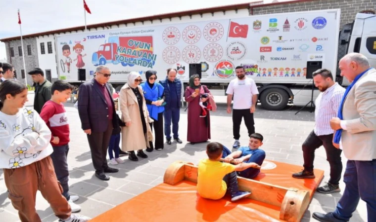 Deprem çocukları Diyarbakır’da Bayram Şenliği’nde eğlendi