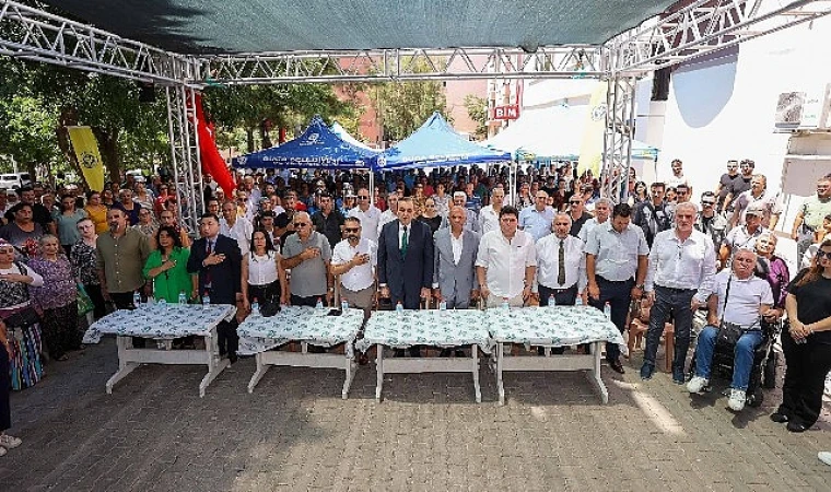 Buca’da aşure dualarla karıldı