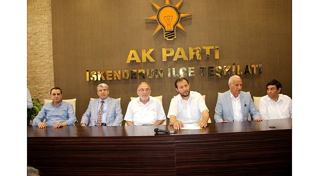 AK Parti eski ilçe başkanlarından birlik ve beraberlik çağrısı