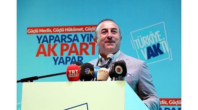 Bakan Çavuşoğlu&#39;ndan Muharrem İnce&#39;ye yerli otomobil cevabı