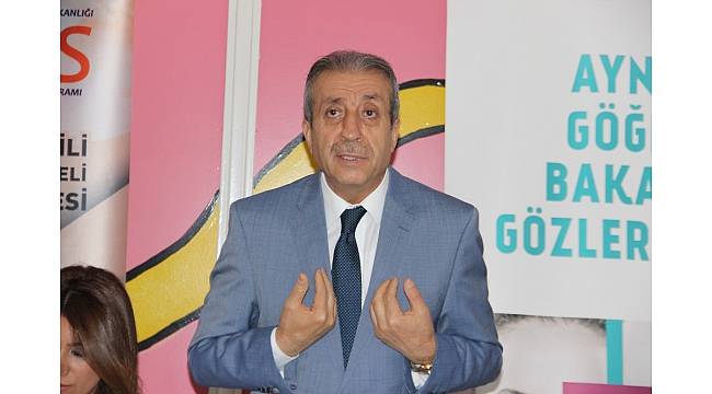 AK Parti Genel Başkan Yardımcısı Eker Diyarbakır&#39;da iş kadınları ve sendikalarla bir araya geldi