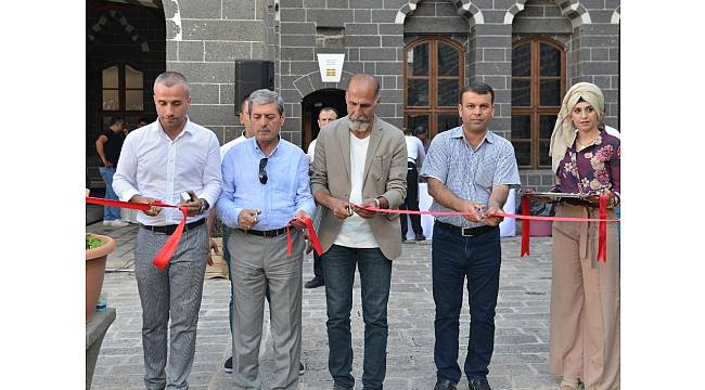 &#39;Acılarımın Abidesi&#39; sergisi açıldı