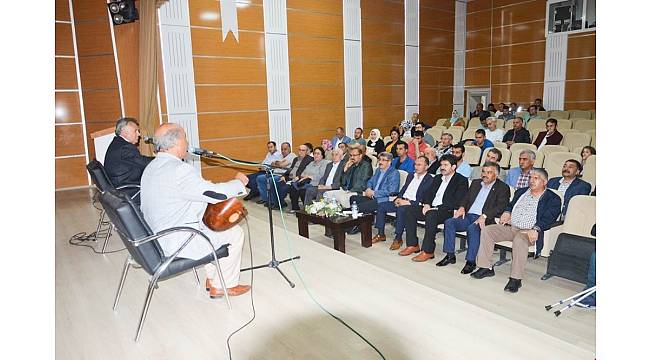 Ardahan&#39;da 15 Temmuz etkinlikleri Aşıklar dinletisiyle başladı