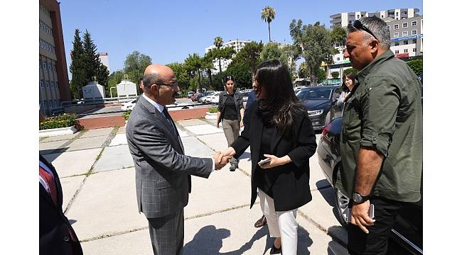 Çalışma ve Sosyal Güvenlik Bakanı Sarıeroğlu&#39;ndan Vali Demirtaş&#39;a ziyaret