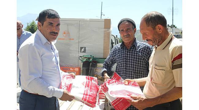 İyi tarım uygulaması yapan üreticilere koruyucu malzeme verildi