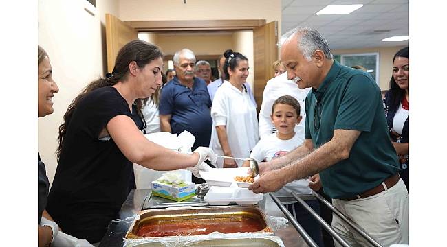 Başkan Karabağ, yeni cemevinde oruç açtı